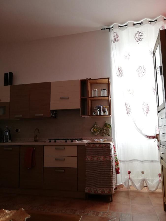 La Casa Di Adele Lägenhet Sassari Exteriör bild